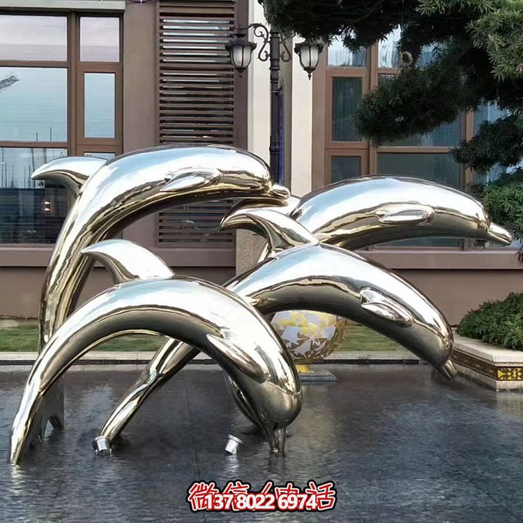 海豚潜泳雕塑，不锈钢持久耐用