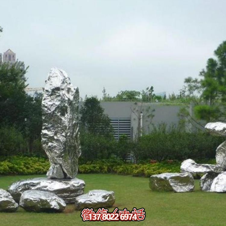 不锈钢雕塑景观头，让您的户外草坪更加美观