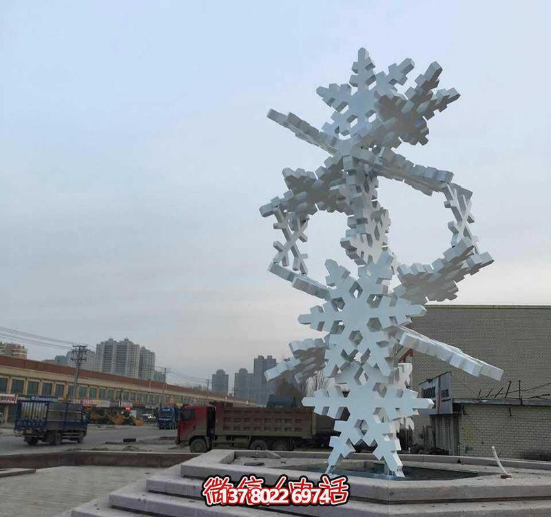 现代不锈钢雕塑景观树，点亮城市花园