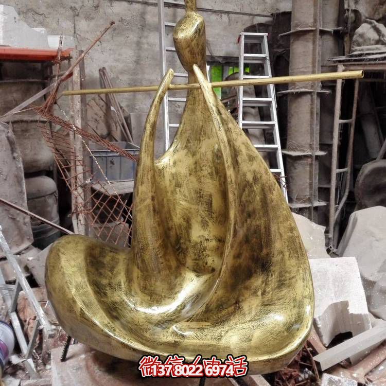 仿铜玻璃钢抽象人物吹笛子雕塑