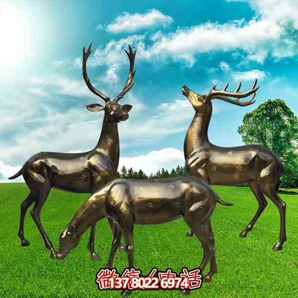 仿铜梅花鹿雕塑，装点玻璃钢园林