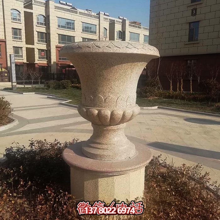 欧式装饰石雕花盆，让您的小区更添靓丽