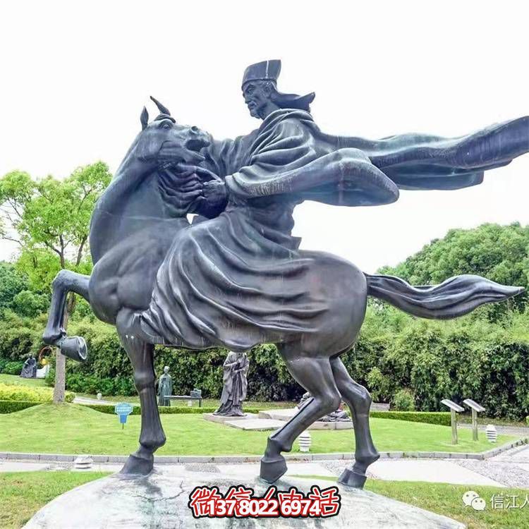 古典仿铜骑马雕塑，玻璃钢创意广场装饰