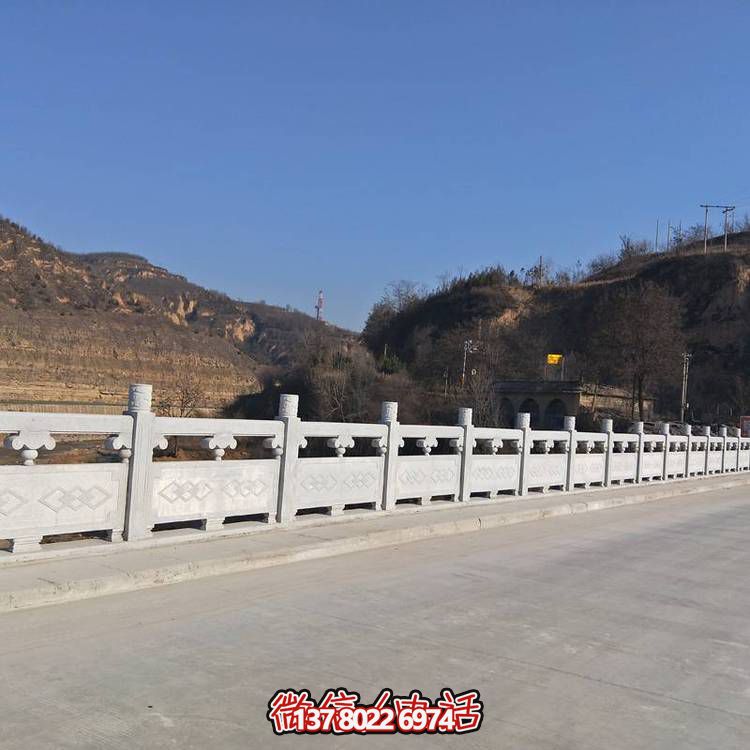 精美的大理石雕塑栏杆，缔造完美景观