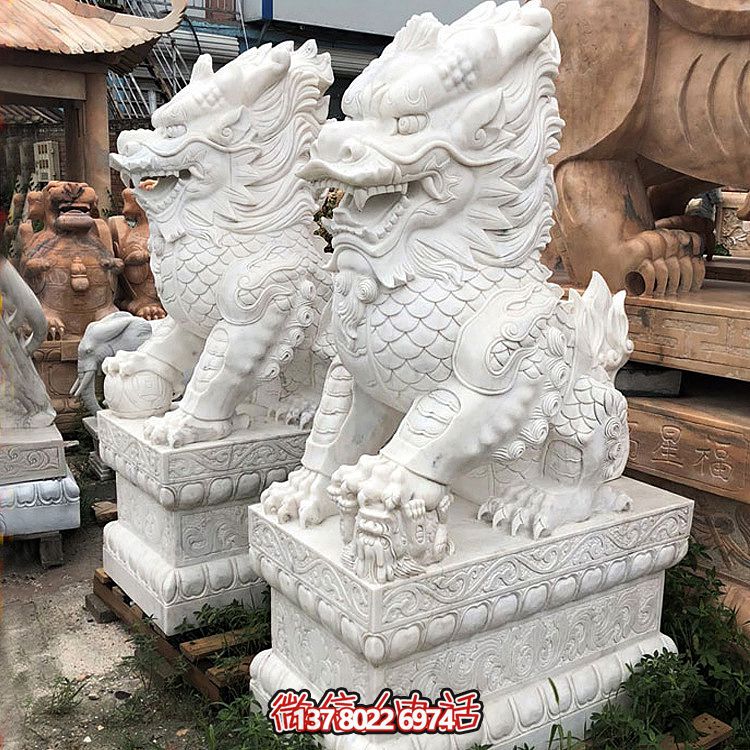 大型汉白玉石雕麒麟雕塑，为您的庭院门口增添独特景观