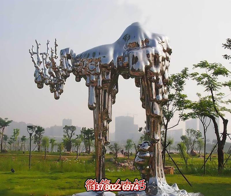 不锈钢雕塑拱门——传承抽象文化，融入人文精神