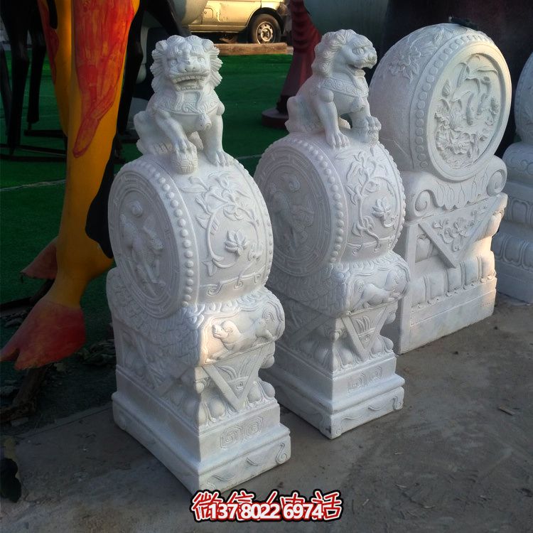 浓缩汉文化，以仿古建筑汉白玉雕塑装点宫殿门墩