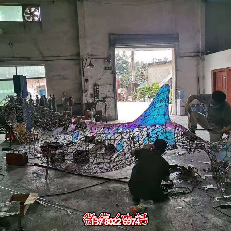 不锈钢镂空铁艺工艺品海豚景观