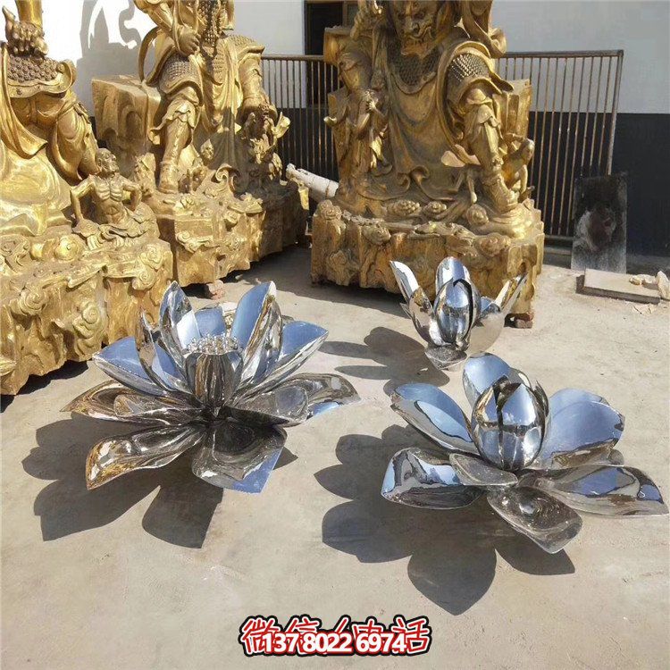广场不锈钢抛光镜面花朵喷泉水景雕塑