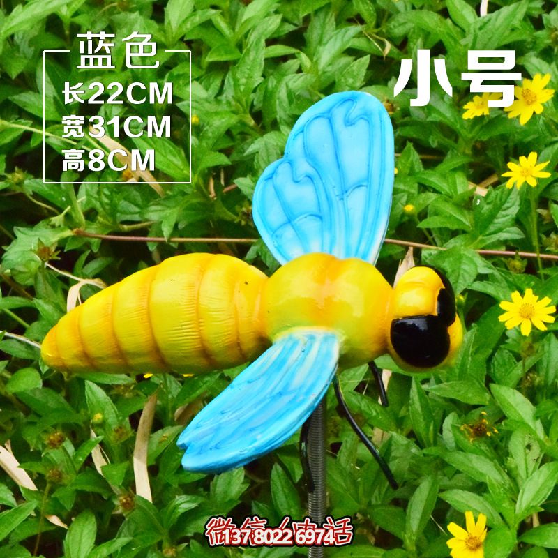 农场景区草丛仿真蓝色翅膀树脂蜜蜂雕塑 农场景区草丛仿真蓝色翅膀树脂蜜蜂雕塑