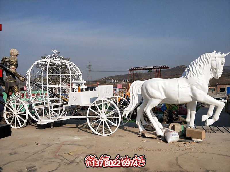 游乐场公园不锈钢创意马车雕塑 游乐场公园不锈钢创意马车雕塑