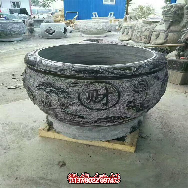 庭院大型青石石雕浮雕鱼缸花盆雕塑 庭院大型青石石雕浮雕鱼缸花盆雕塑