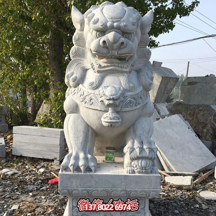 大型户外砂石石雕镇宅狮子雕塑