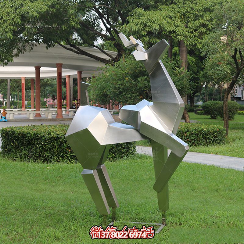 户外景区不锈钢几何抬头望的梅花鹿雕塑 户外景区不锈钢几何抬头望的梅花鹿雕塑