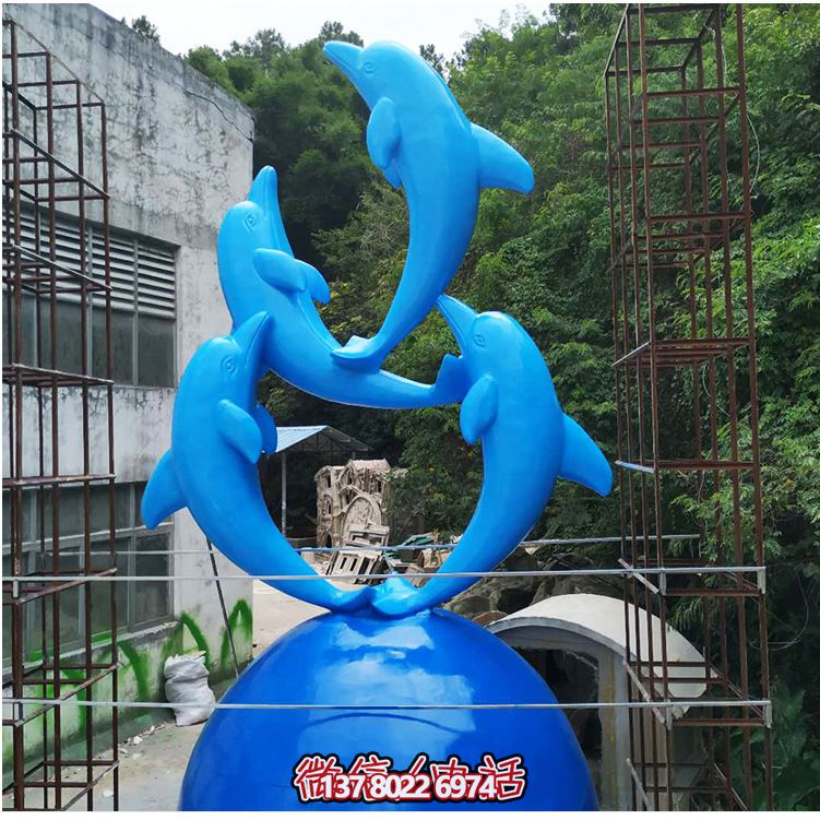 景区四只球上表演的蓝色不锈钢海豚雕塑 景区四只球上表演的蓝色不锈钢海豚雕塑