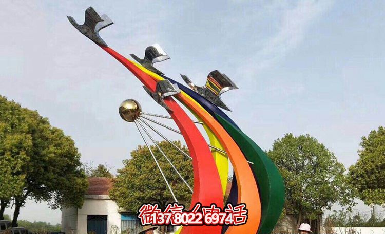 城市街道玻璃钢彩绘抽象工艺鸽子雕塑 城市街道玻璃钢彩绘抽象工艺鸽子雕塑