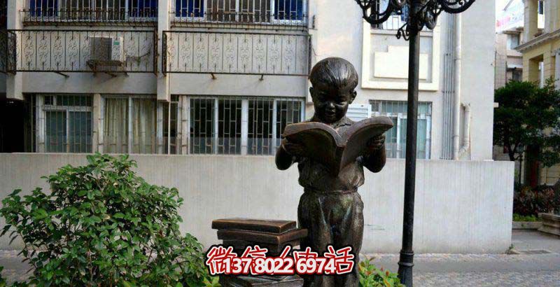 公园不锈钢仿铜男孩看书雕塑 公园不锈钢仿铜男孩看书雕塑