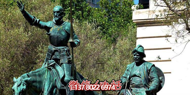 街道上西方士兵和商人聊天的骑马视频