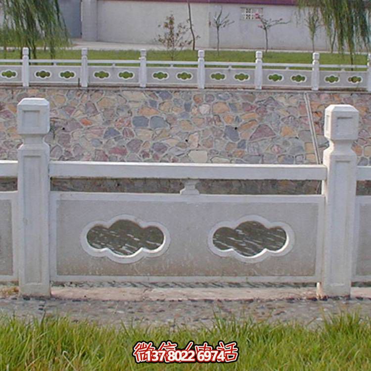 大理石花岗岩浮雕线雕栏杆阳台和导师石柱围栏石材