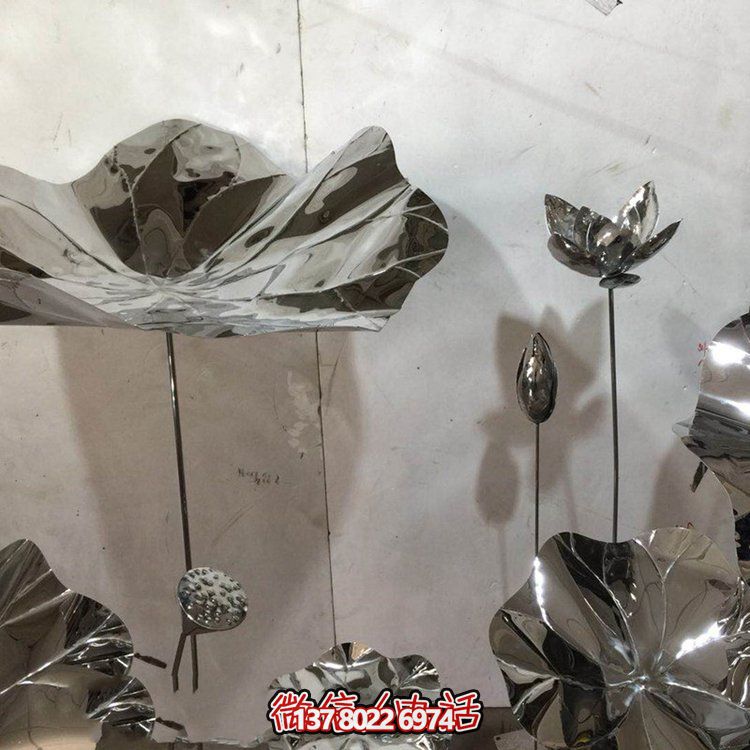 不锈钢镜面荷花小品别墅喷泉水池景观雕塑