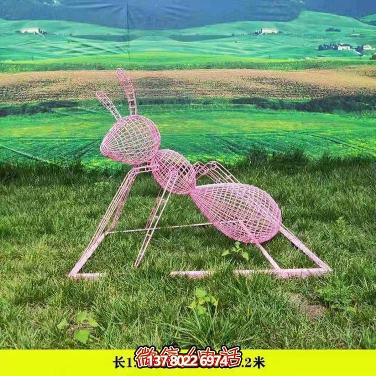 不锈钢镂空蚂蚁雕塑公园绿地景观动物雕塑