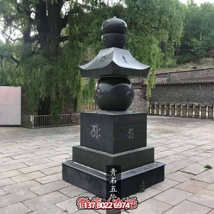 寺庙景区石雕舍利塔雕塑
