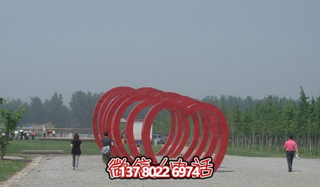 不锈钢心形拱门公园景观雕塑