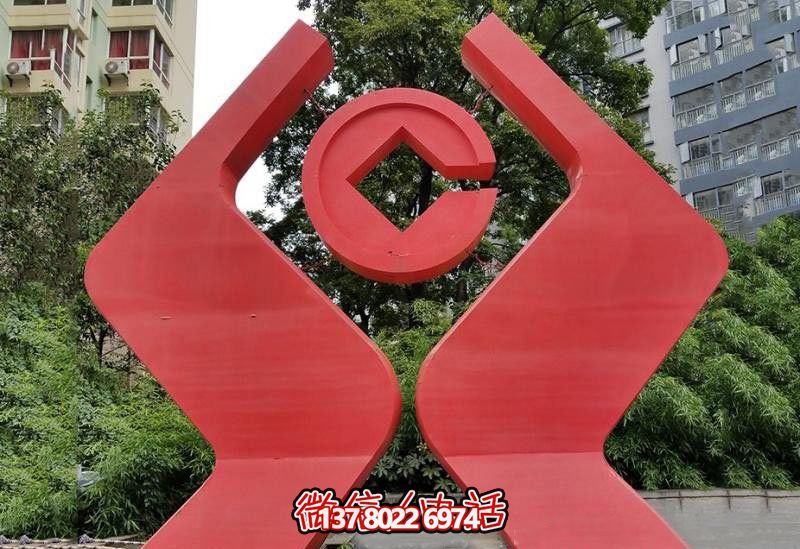 别墅小区创意抽象红色玻璃钢手捧铜钱雕塑 别墅小区创意抽象红色玻璃钢手捧铜钱雕塑