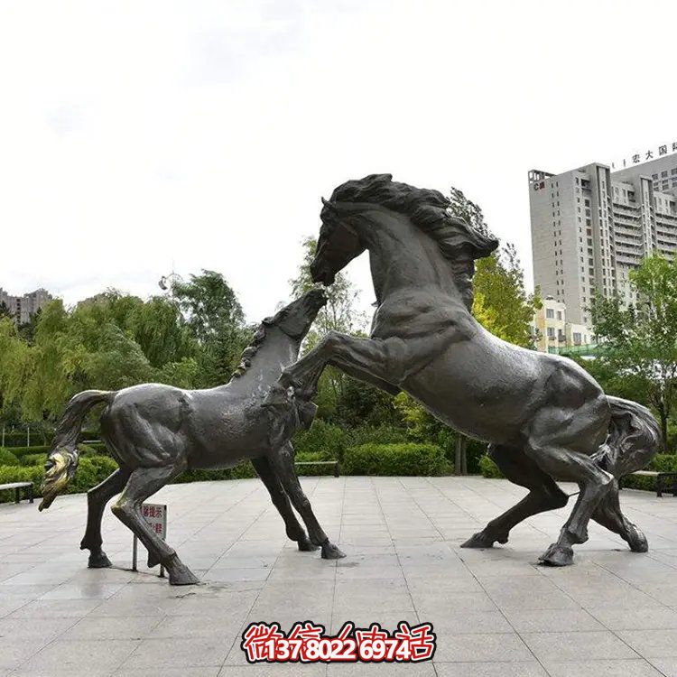 户外广场摆放纯铜铸造马景观动物雕塑
