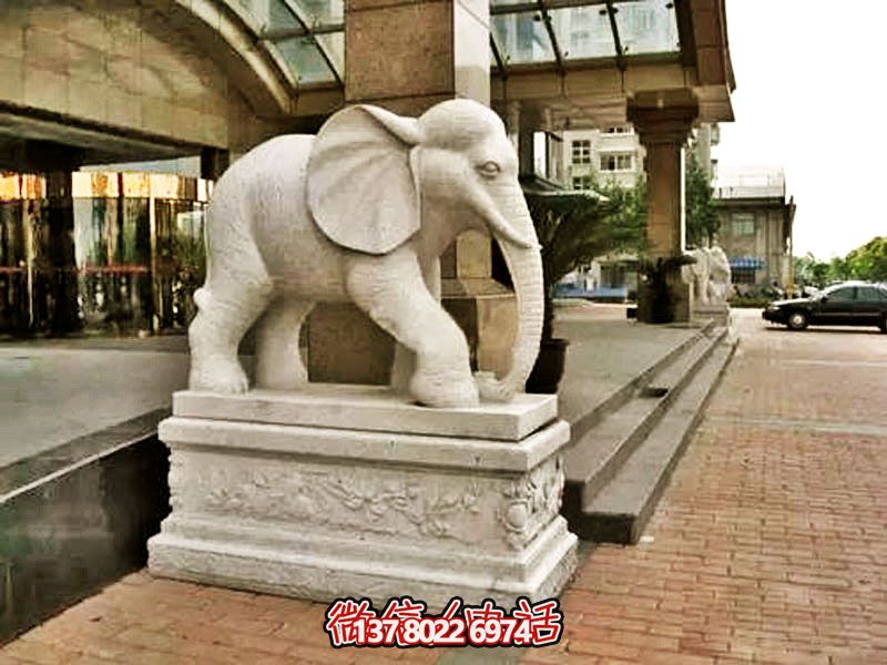 酒店汉白玉石雕大型景观装饰品大象雕塑 酒店汉白玉石雕大型景观装饰品大象雕塑