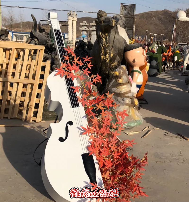 户外创意玻璃钢白色大提琴雕塑 户外创意玻璃钢白色大提琴雕塑