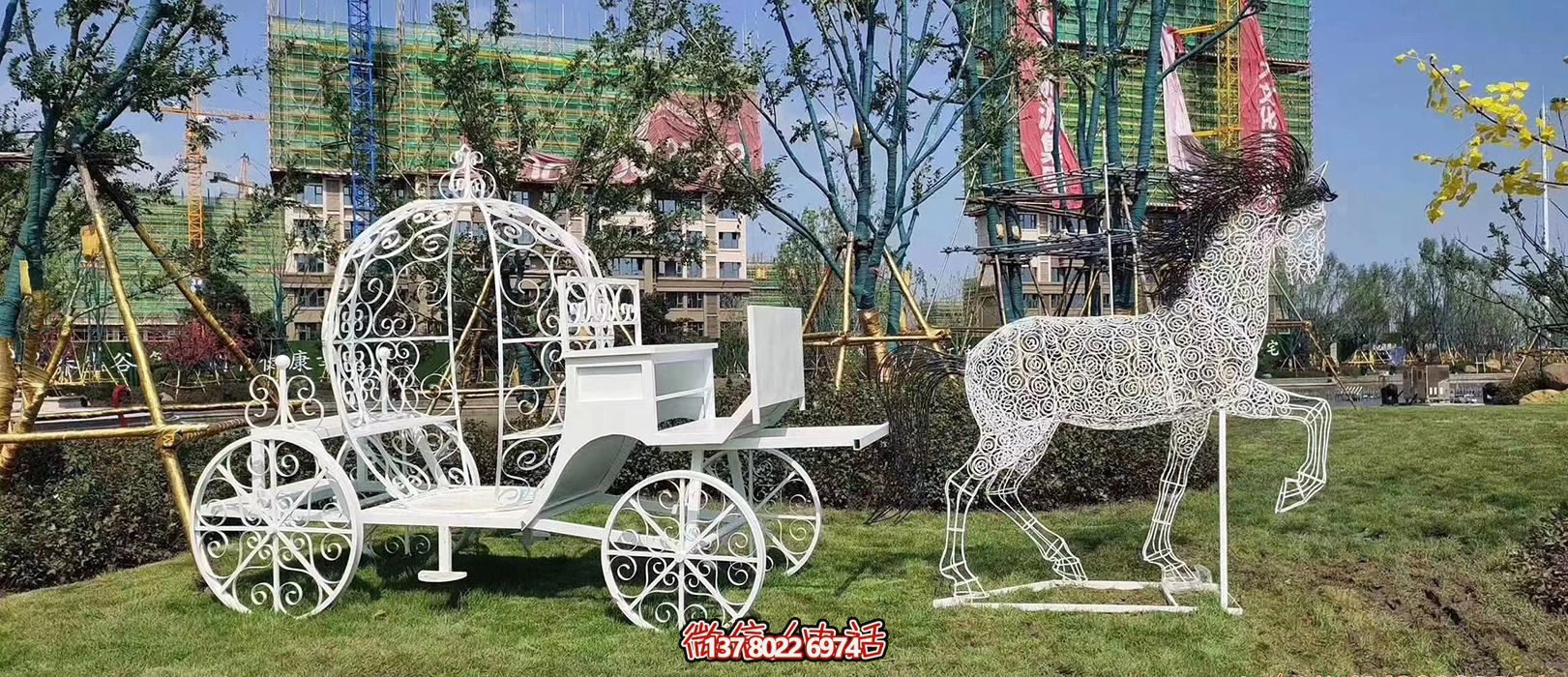 小区花园广场创意镂空不锈钢马车雕塑 小区花园广场创意镂空不锈钢马车雕塑