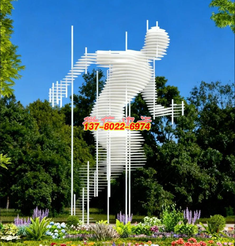 躍動先鋒?不銹鋼運(yùn)動人物景觀雕塑 —— 逐夢時空的活力符號