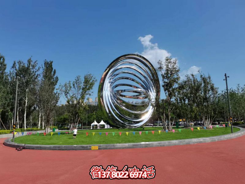 不锈钢圆环雕塑