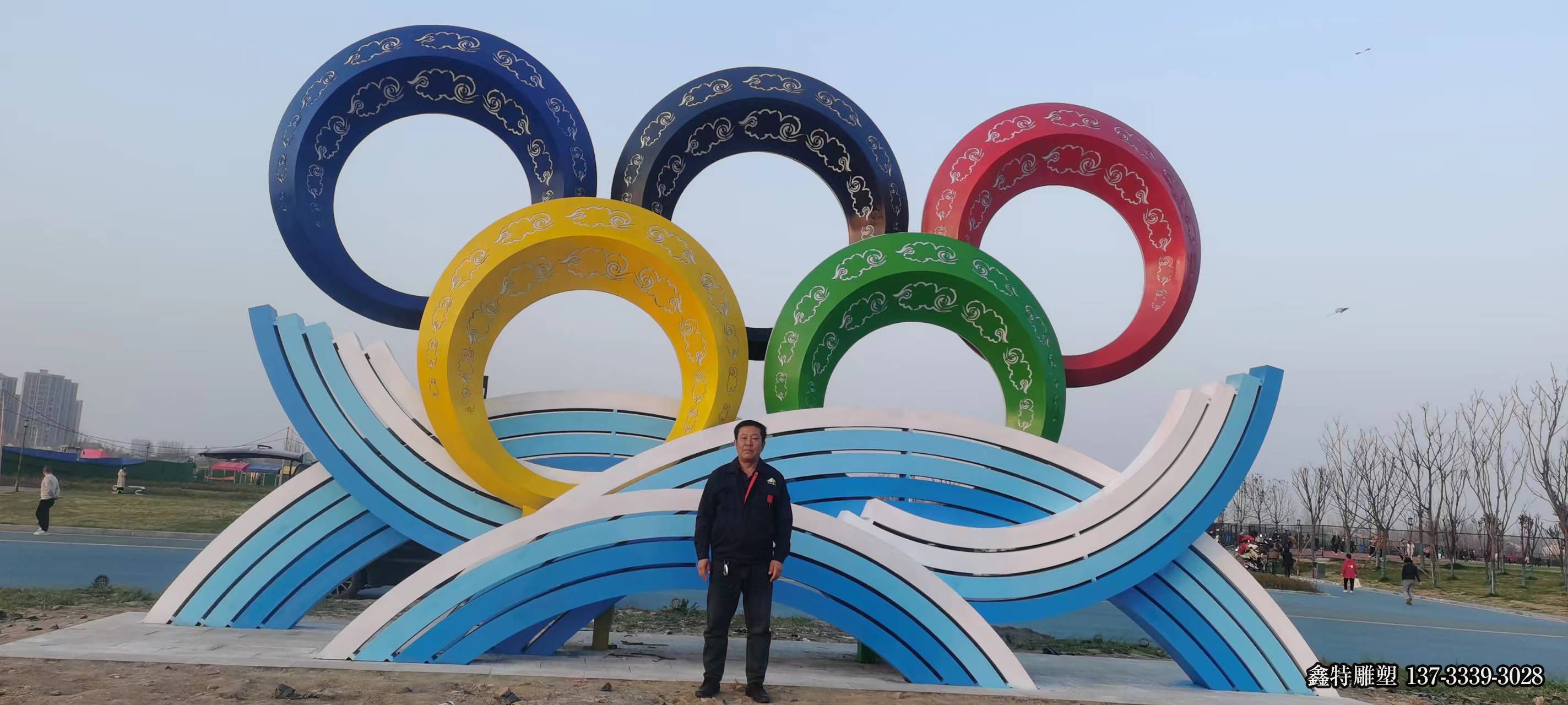 镂空发光五环不锈钢雕塑