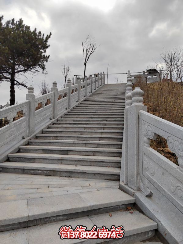 铺路石及花岗岩石雕栏杆